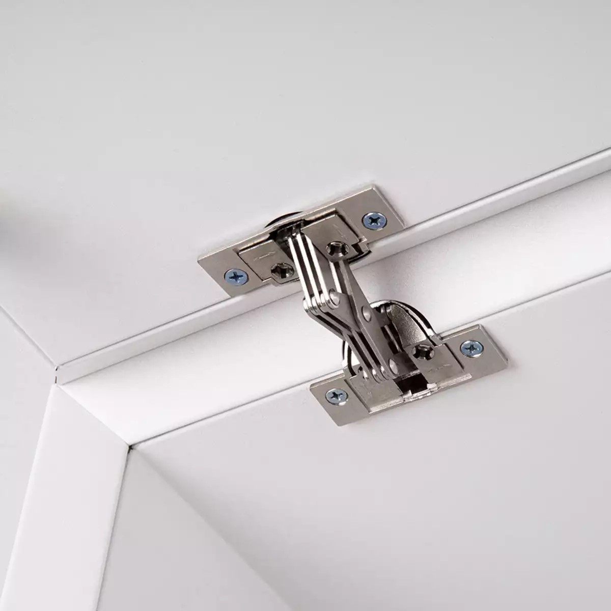 Masterbox® B 80 x H 40 cm Klappe nach unten öffnend, Weiss
